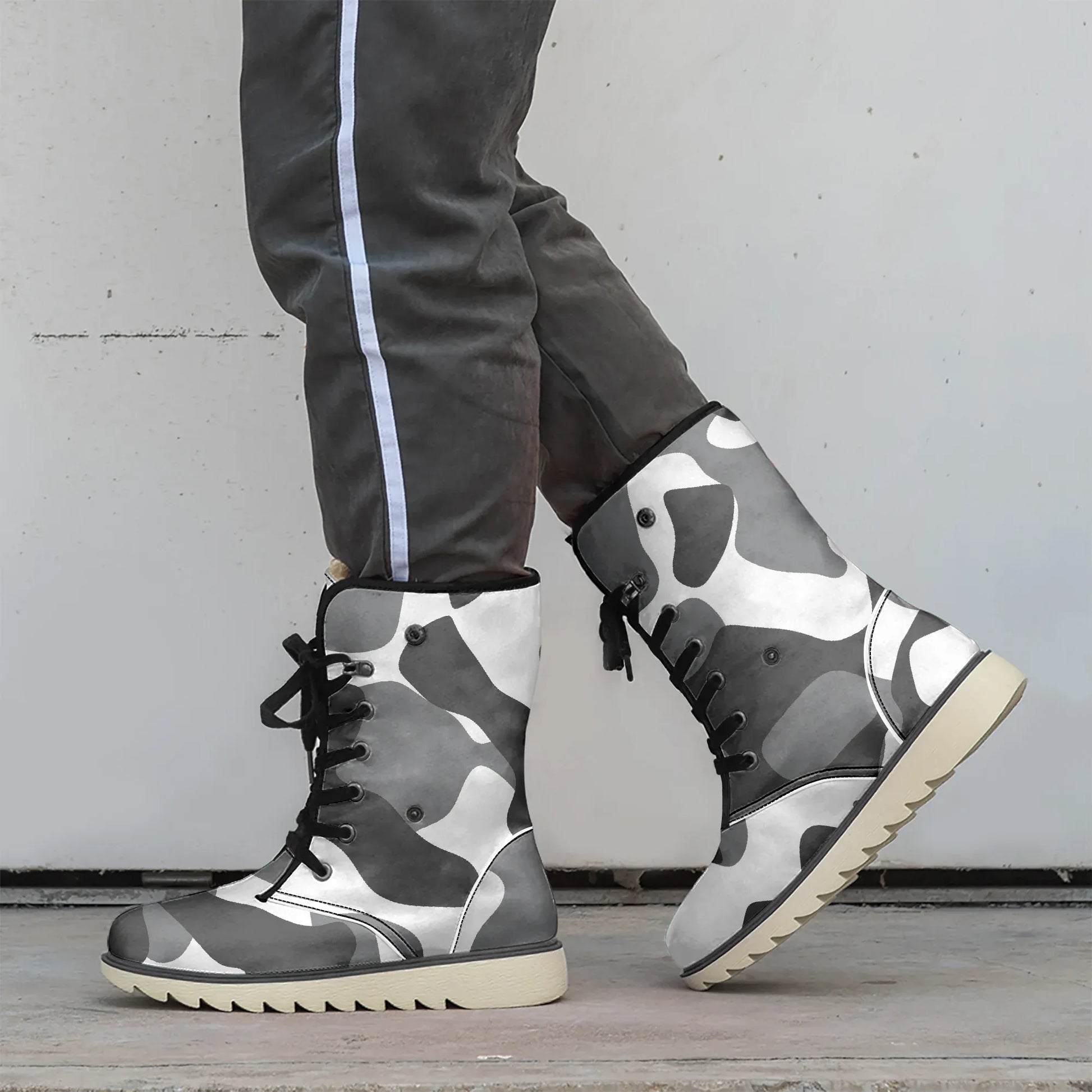 schwarz-grau-weiss-camouflage-chic-boots-mit-pluschfutter-stiefel-jlr-design-2 - JLR Design