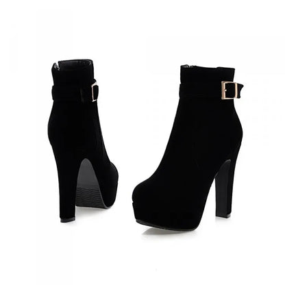 stylische-damen-winter-heels-mit-schnalle-and-absatz-high-heels-jlr-design-24 - JLR Design
