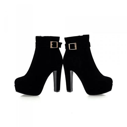 stylische-damen-winter-heels-mit-schnalle-and-absatz-high-heels-jlr-design-25 - JLR Design
