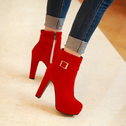 stylische-damen-winter-heels-mit-schnalle-and-absatz-high-heels-jlr-design-37 - JLR Design