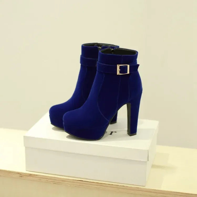 stylische-damen-winter-heels-mit-schnalle-and-absatz-high-heels-jlr-design-50 - JLR Design