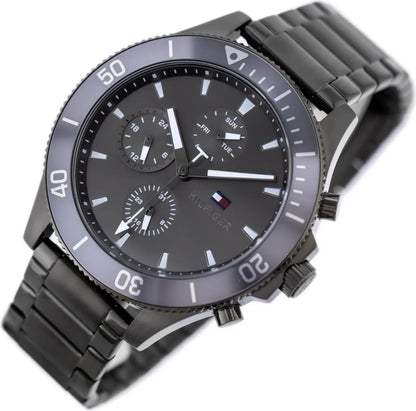 tommy-hilfiger-larson-1791918-herrenuhr-graue-pvd-eleganz-and-multifunktion-markenuhren-jlr-design-2 - JLR Design