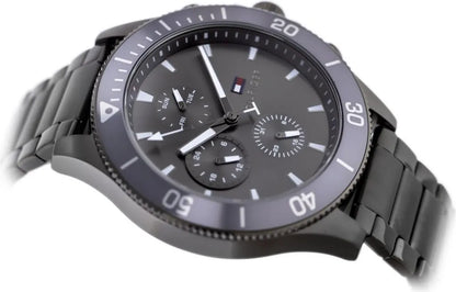 tommy-hilfiger-larson-1791918-herrenuhr-graue-pvd-eleganz-and-multifunktion-markenuhren-jlr-design-3 - JLR Design