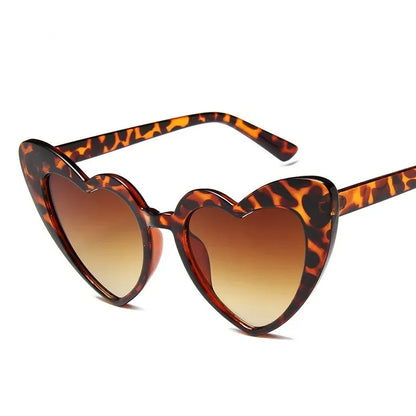 trendige-herz-sonnenbrille-retro-style-ikonische-festival-brille-mit-uv400-schutz-brille-jlr-design-8 - JLR Design