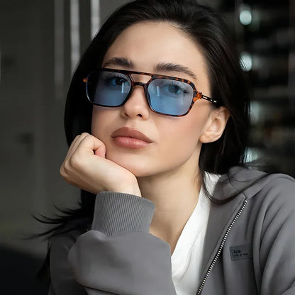 trendige-sonnenbrille-or-quadratisch-or-vintage-or-luxus-brille-jlr-design-1 - JLR Design