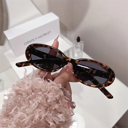 vintage-ovale-sonnenbrille-damen-or-punk-stil-or-trendig-or-luxus-or-uv400-brille-jlr-design-4 - JLR Design