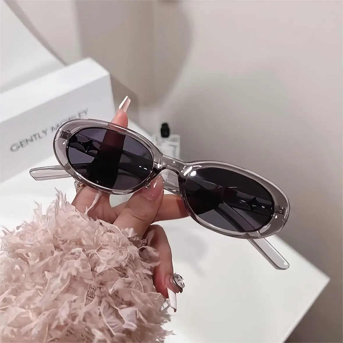 vintage-ovale-sonnenbrille-damen-or-punk-stil-or-trendig-or-luxus-or-uv400-brille-jlr-design-8 - JLR Design