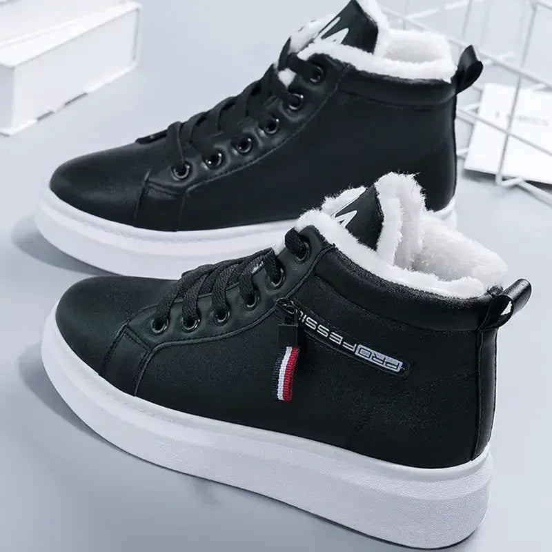 warme-damen-boots-mit-pluschfutter-bequem-and-stylisch-fur-kalte-tage-sneaker-jlr-design-3 - JLR Design