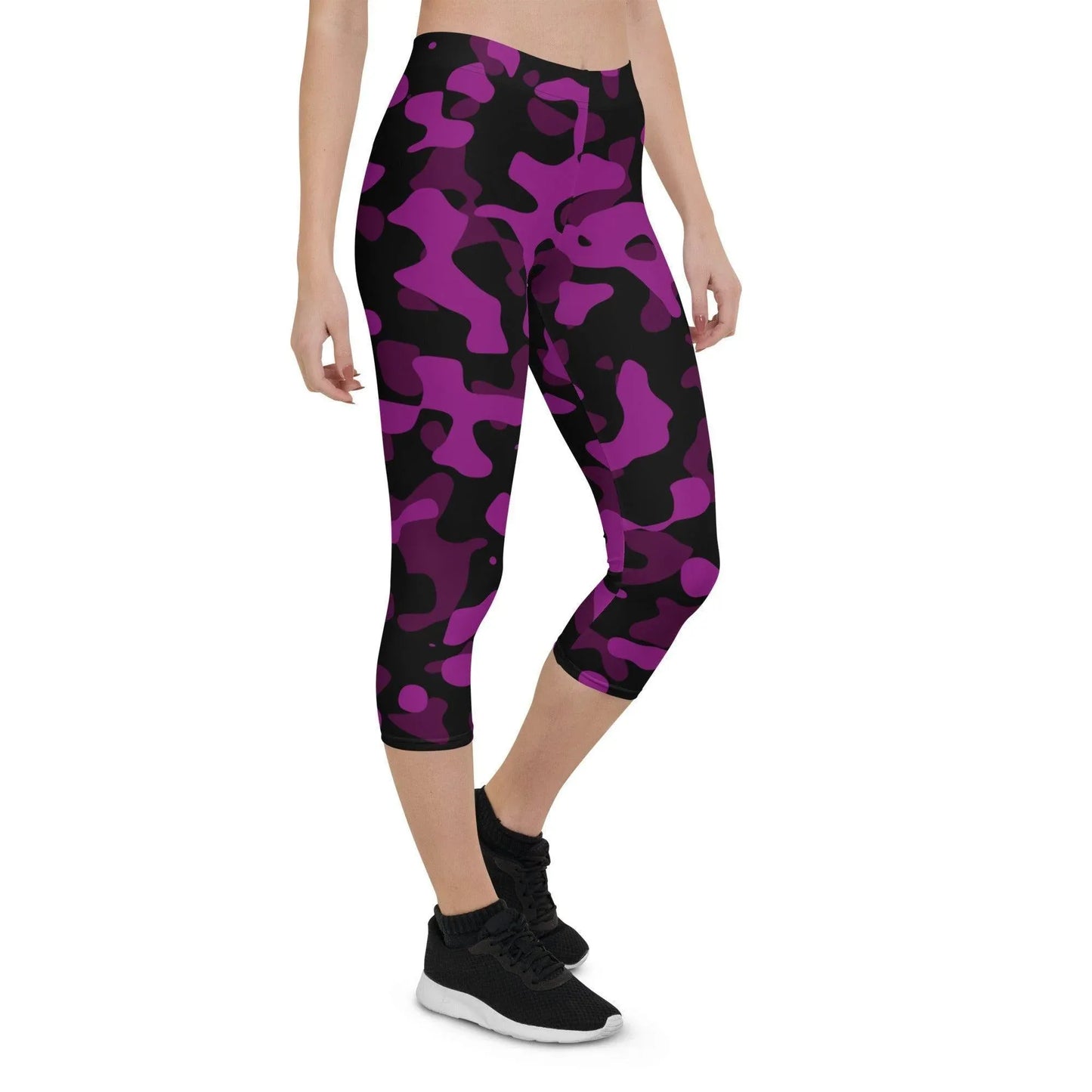 black-violet-camouflage-damen-capri-leggings-capri-leggings-jlr-design-6 - JLR Design