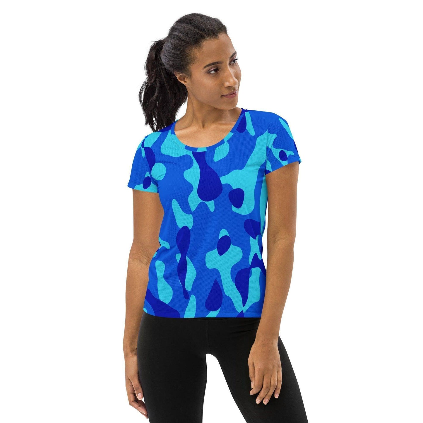 blaues-camouflage-sport-t-shirt-fur-damen-sport-t-shirt-jlr-design-1 - JLR Design