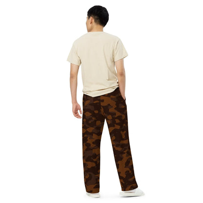 braune-camouflage-hose-mit-weitem-bein-hose-mit-weitem-bein-jlr-design-3 - JLR Design