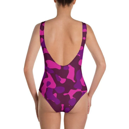 einteiliger-pink-camouflage-badeanzug-mit-cheeky-passform-badeanzug-jlr-design-4 - JLR Design