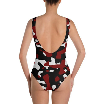 einteiliger-schwarz-rot-weiss-camouflage-badeanzug-mit-cheeky-passform-badeanzug-jlr-design-4 - JLR Design