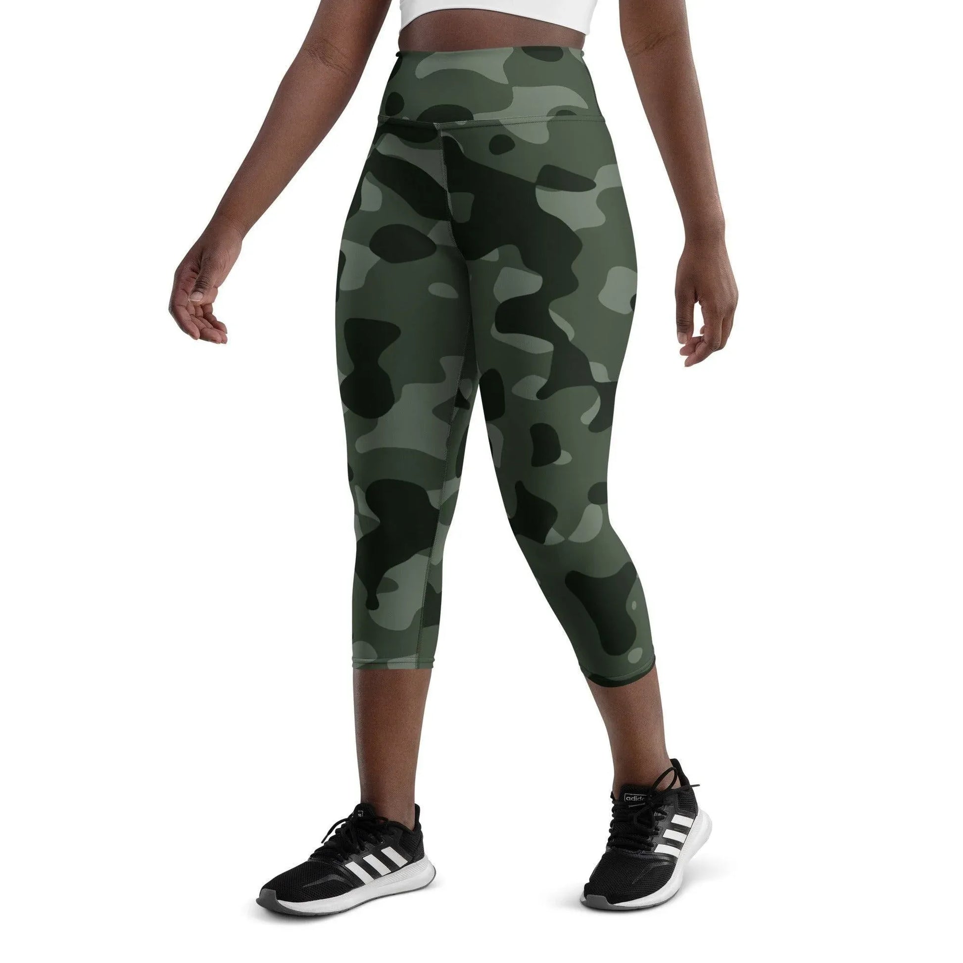 green-camouflage-damen-yoga-capri-leggings-yoga-capri-leggings-jlr-design-3 - JLR Design