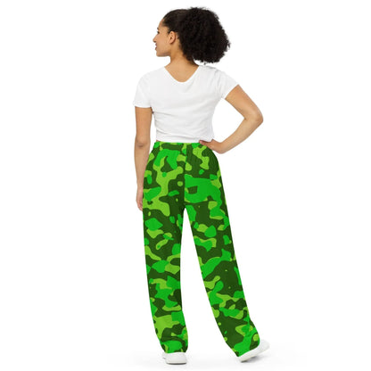 green-camouflage-hose-mit-weitem-bein-hose-mit-weitem-bein-jlr-design-3 - JLR Design