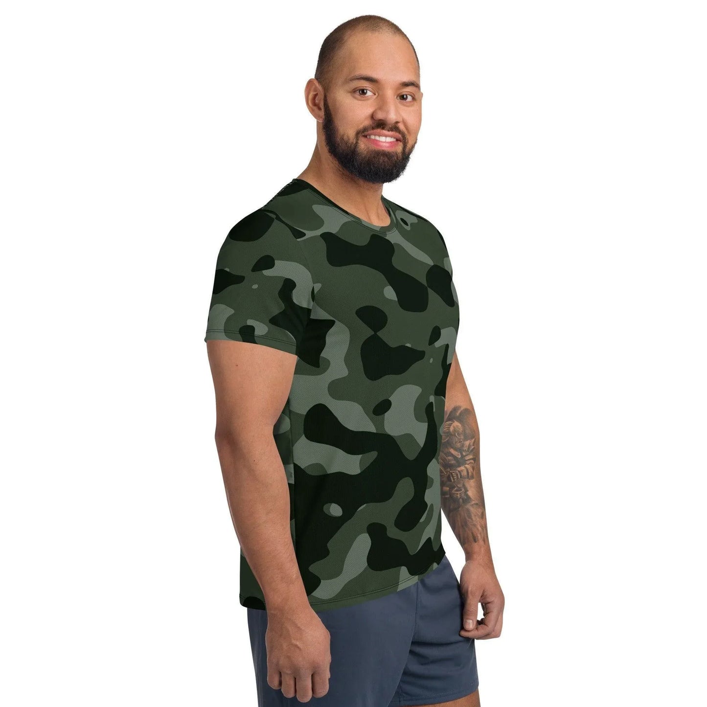 green-camouflage-sport-t-shirt-fur-herren-sport-t-shirt-jlr-design-3 - JLR Design