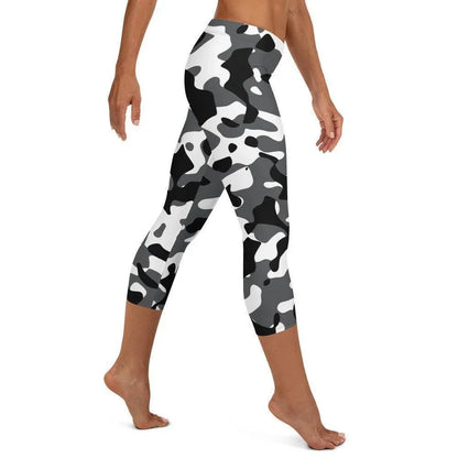 schwarz-grau-weiss-camouflage-damen-capri-leggings-capri-leggings-jlr-design-4 - JLR Design