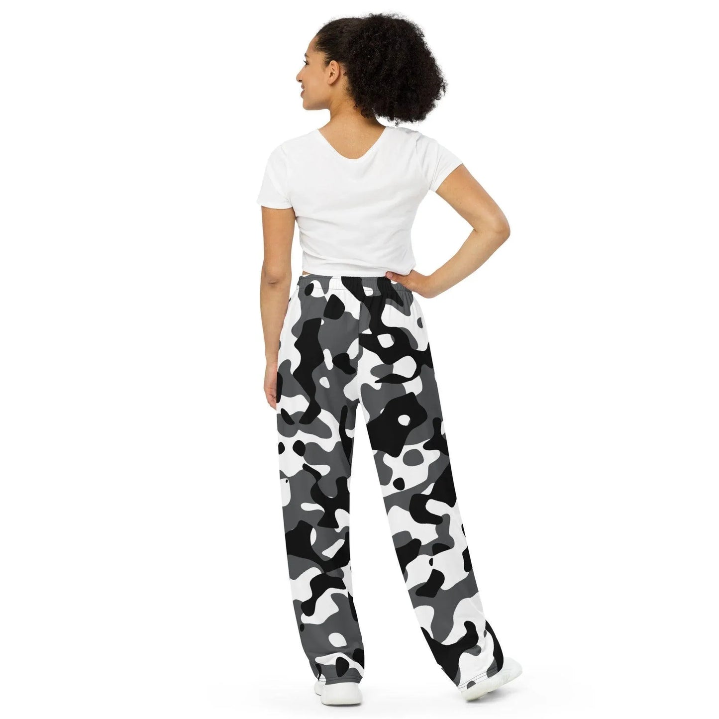 schwarz-grau-weiss-camouflage-hose-mit-weitem-bein-hose-mit-weitem-bein-jlr-design-3 - JLR Design