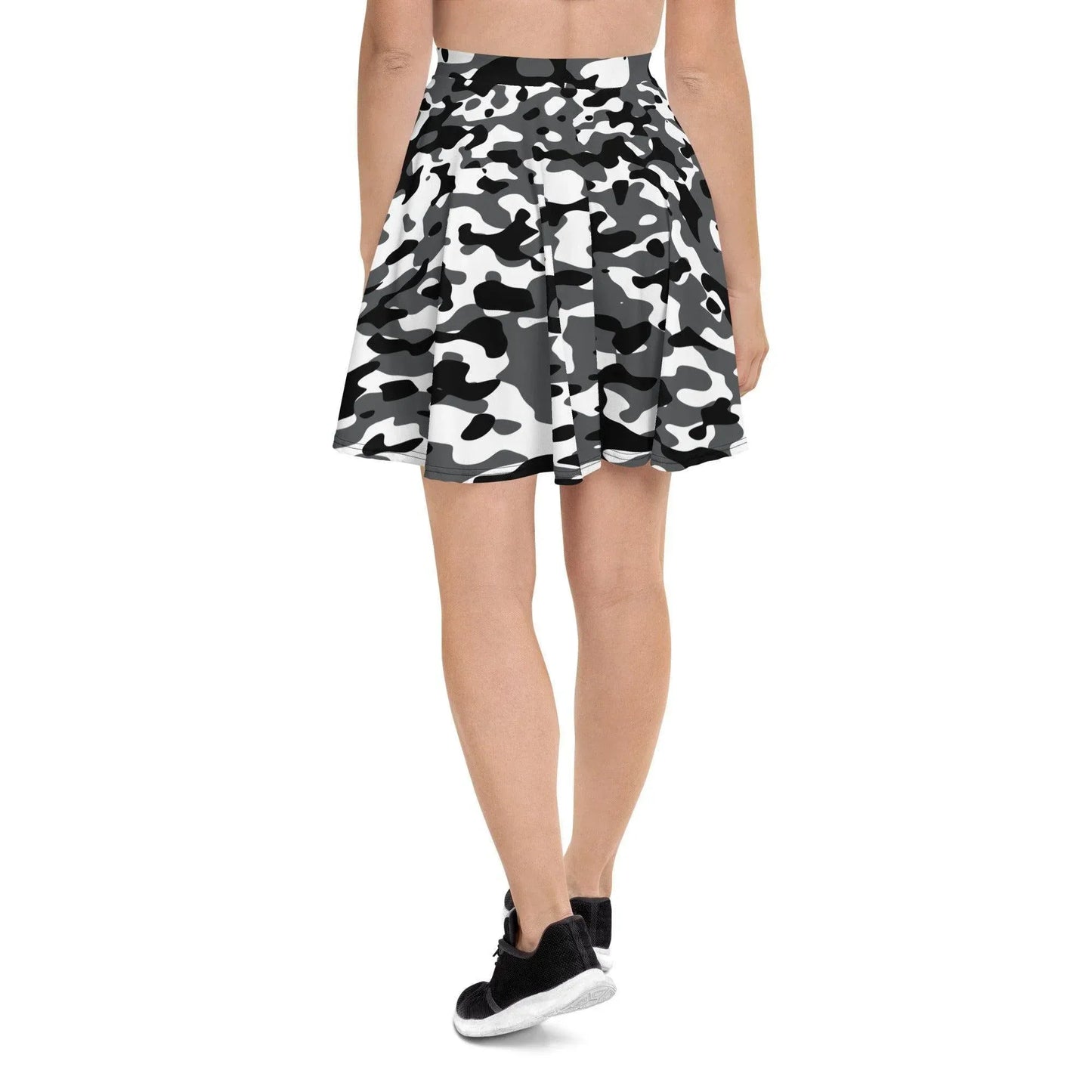schwarz-grau-weiss-camouflage-skater-rock-or-urban-camo-design-or-a-linie-mit-uv-schutz-upf-50-and-nachhaltigem-material-skater-rock-jlr-design-3 - JLR Design